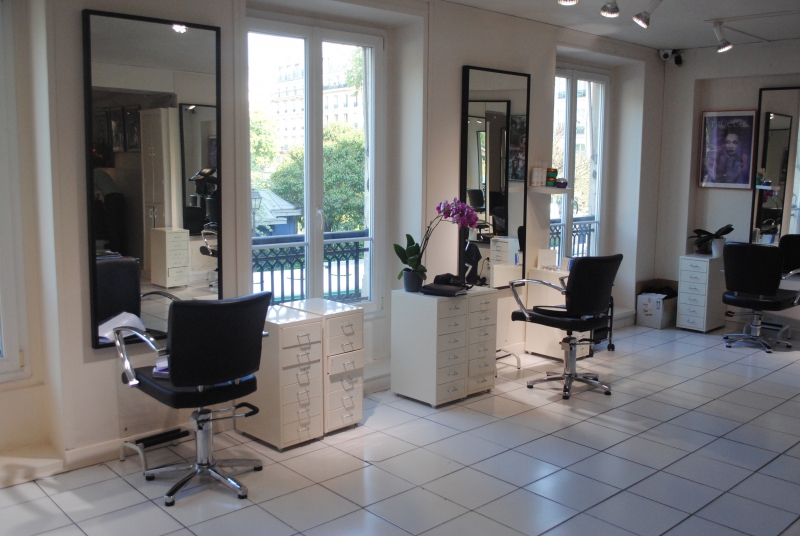 coiffure-VILLENEUVE LOUBET-min_floor-home-office-property-living-room-room-781228-pxhere.com